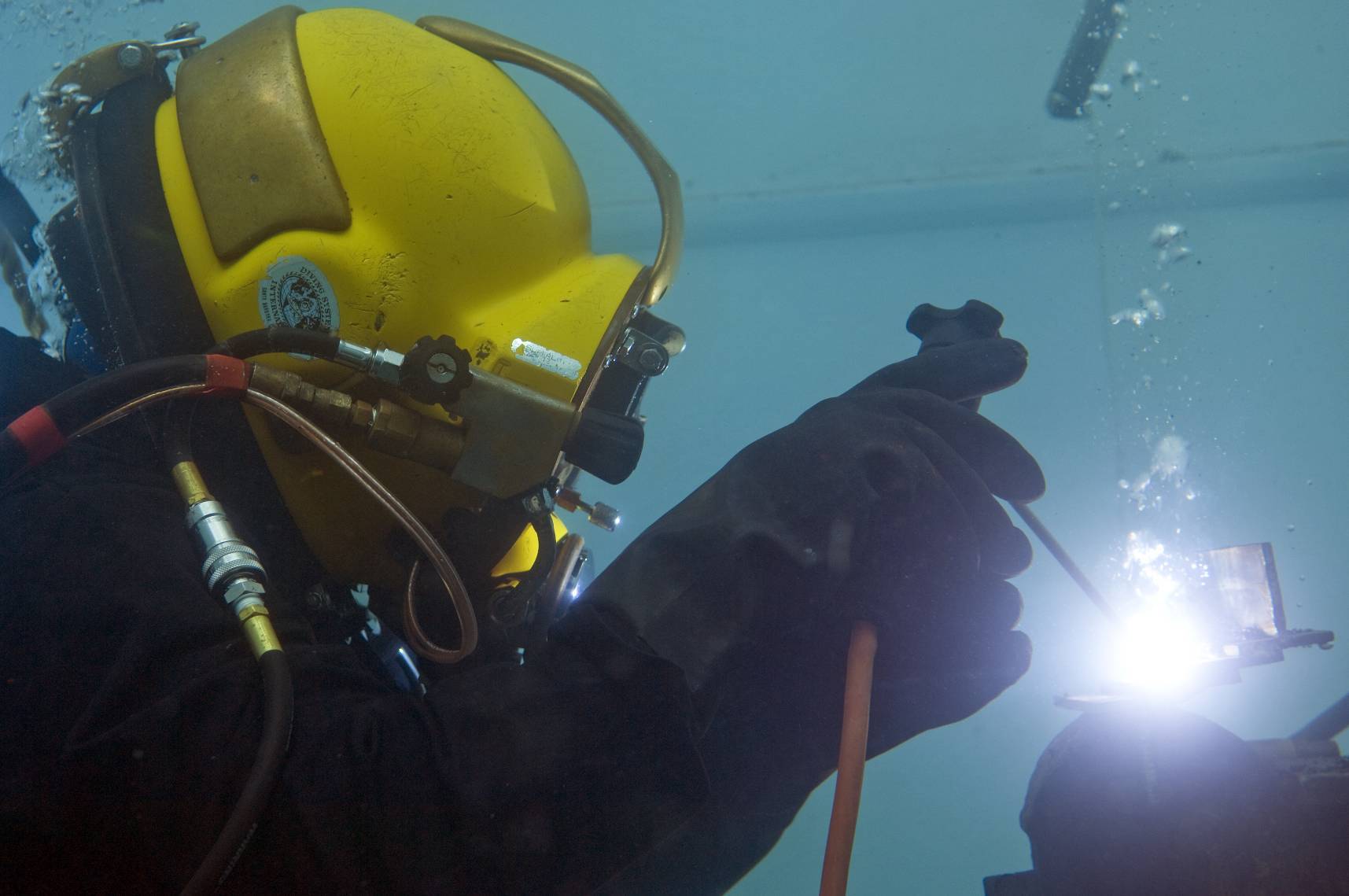 Techno Dive - diving vessel for subsea operations - underwater welding