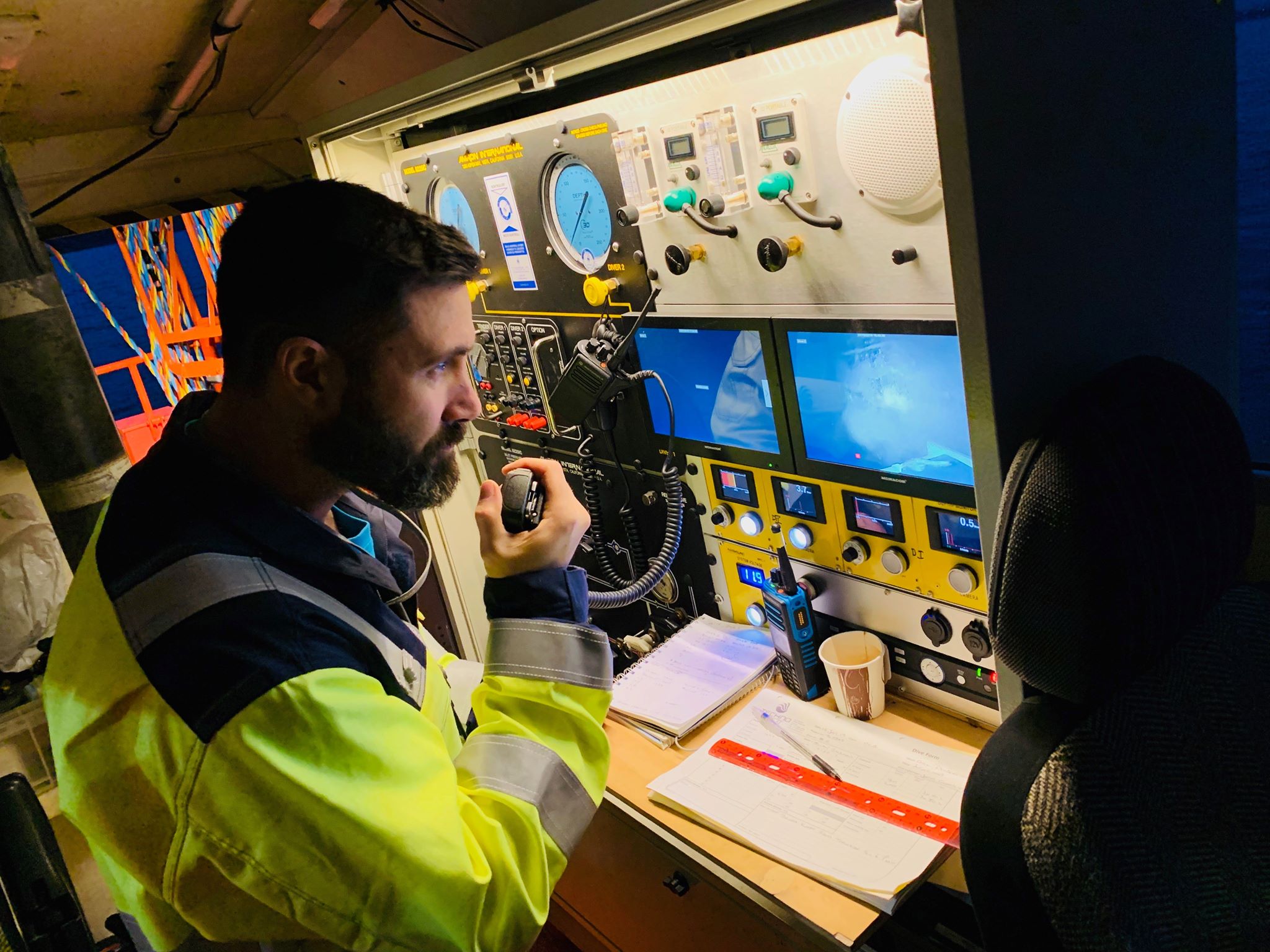 Techno Dive - diving vessel for subsea operations - ROV control room