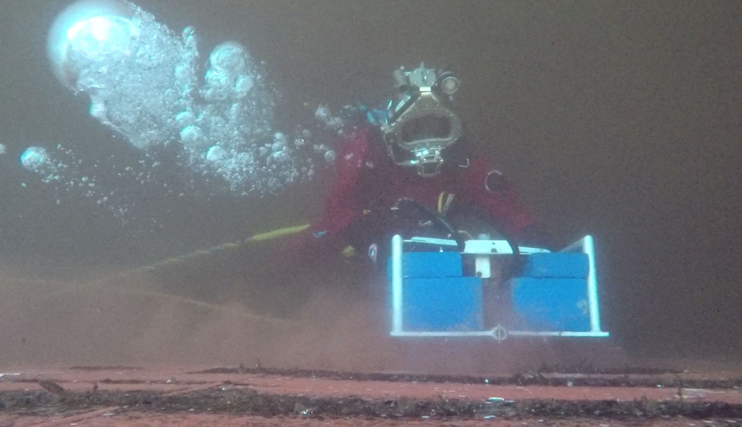 Techno Dive - diving vessel for subsea operations - diving hull cleaning